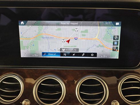 Used 2022 Mercedes-Benz E 350 4MATIC Sedan w/ Driver Assistance Package image 48