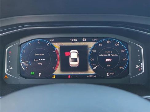 Used 2021 Volkswagen Jetta SEL Premium image 10