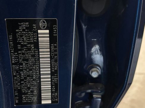 Used 2025 Toyota Camry LE image 33