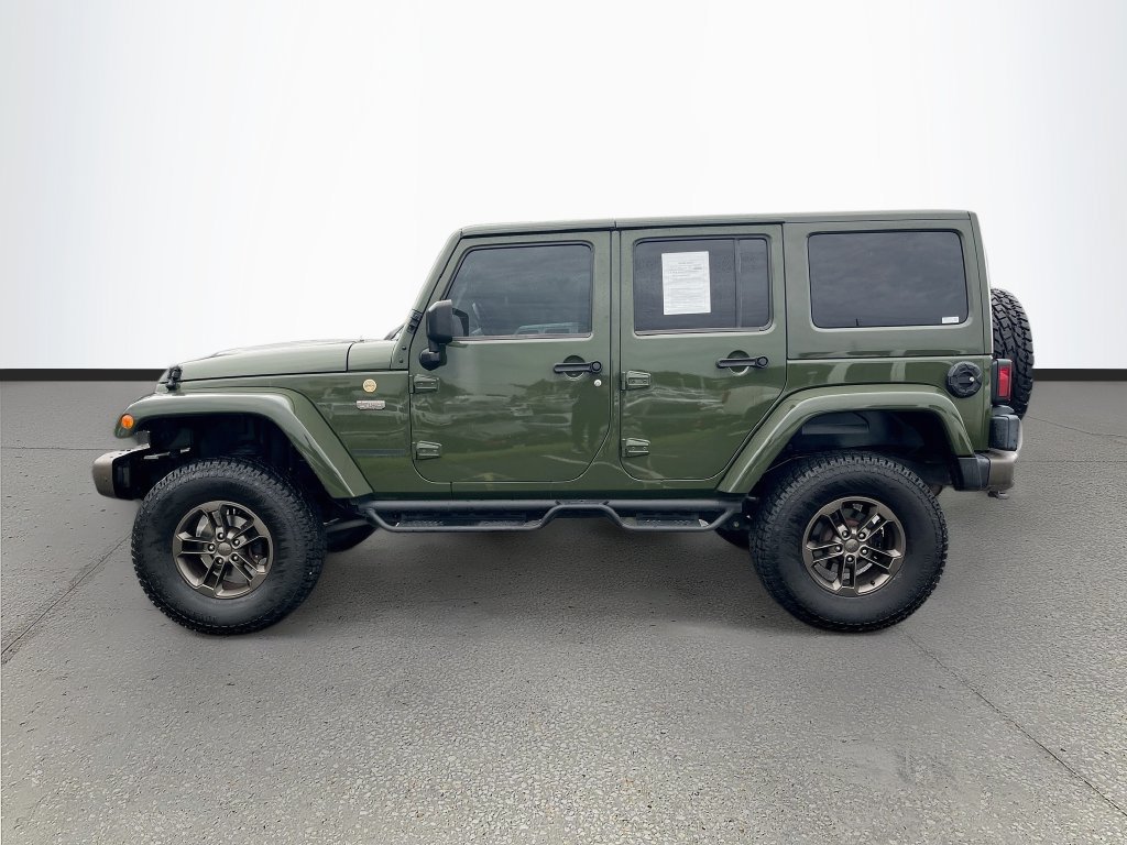Used 2016 Jeep Wrangler Unlimited Sahara AWD/4WD image 4