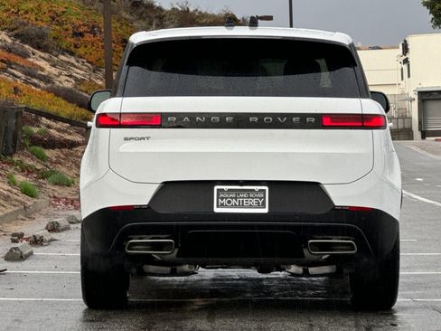 New 2025 Land Rover Range Rover Sport image 4
