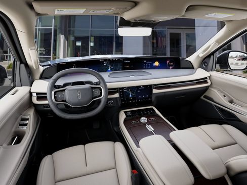 New 2027 Lincoln Navigator L Reserve AWD/4WD image 9