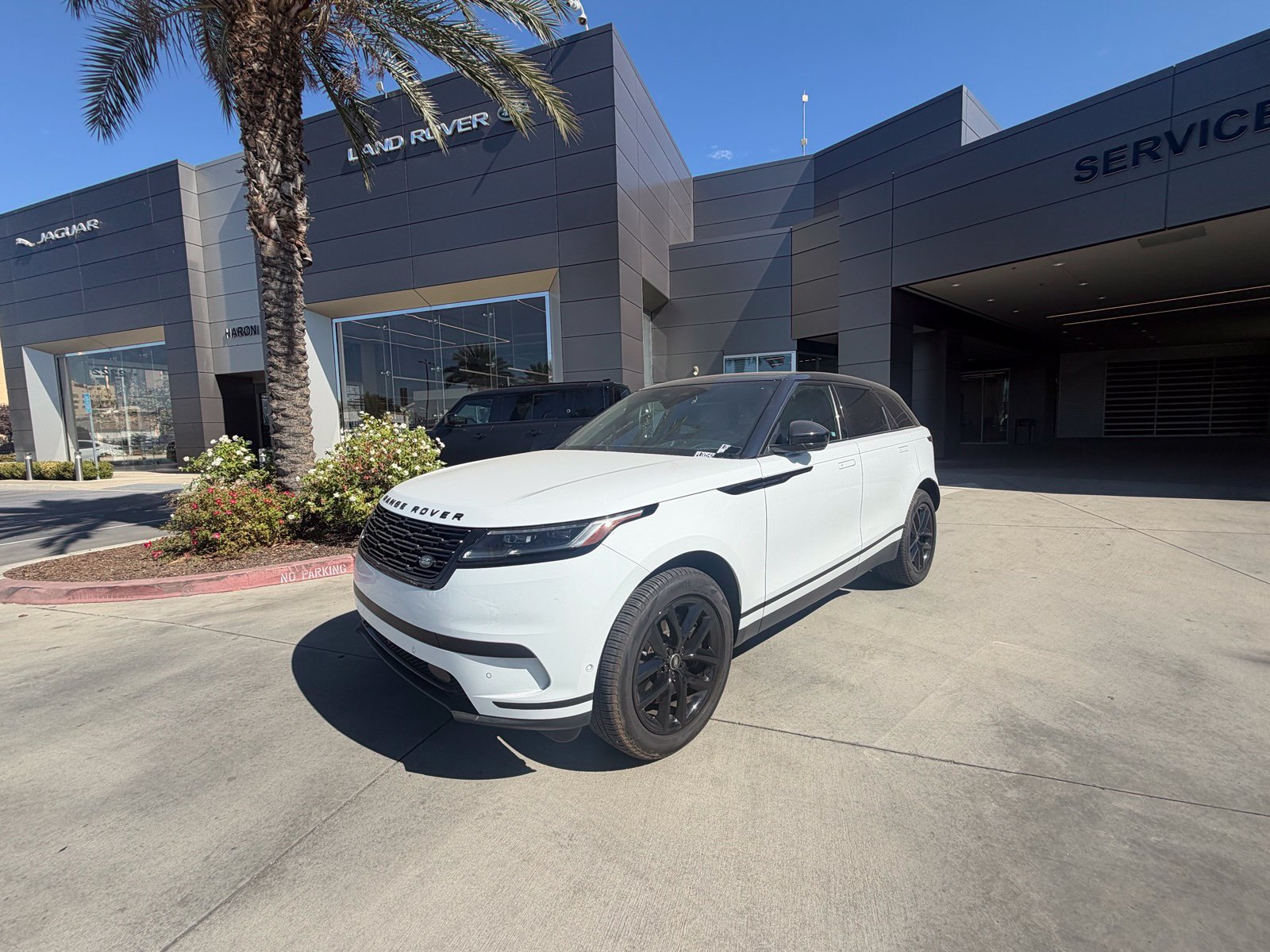 Certified 2026 Land Rover Range Rover Velar S AWD/4WD image 1