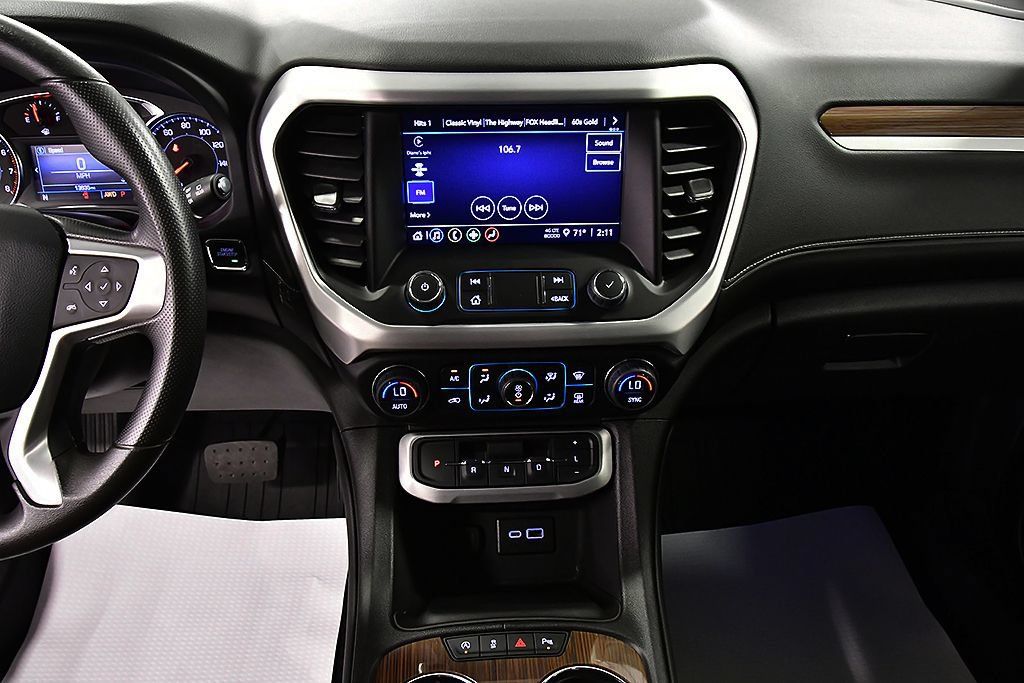Used 2023 GMC Acadia SLE w/ Driver Convenience Package AWD/4WD image 25