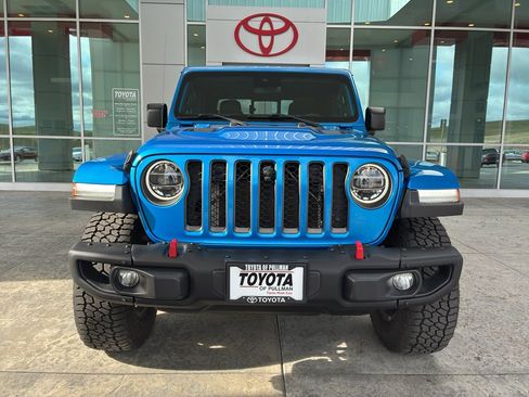 Used 2020 Jeep Gladiator Rubicon image 3