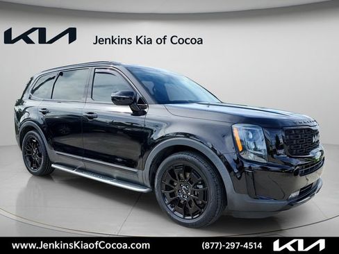 Certified 2022 Kia Telluride SX w/ SX Prestige Package AWD/4WD image 1