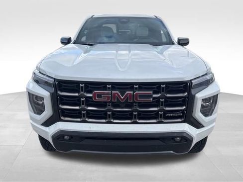 Used 2025 GMC Canyon AT4 w/ AT4X Package AWD/4WD image 2