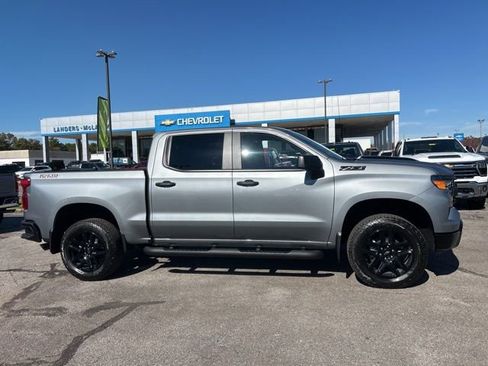 New 2026 Chevrolet Silverado 1500 Custom Trail Boss w/ Turbomax Blackout Package image 2