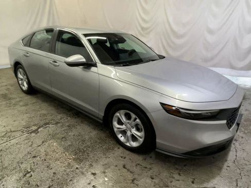 Used 2024 Honda Accord LX image 2