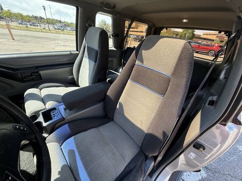 Used 1992 MAZDA Navajo 4WD image 16