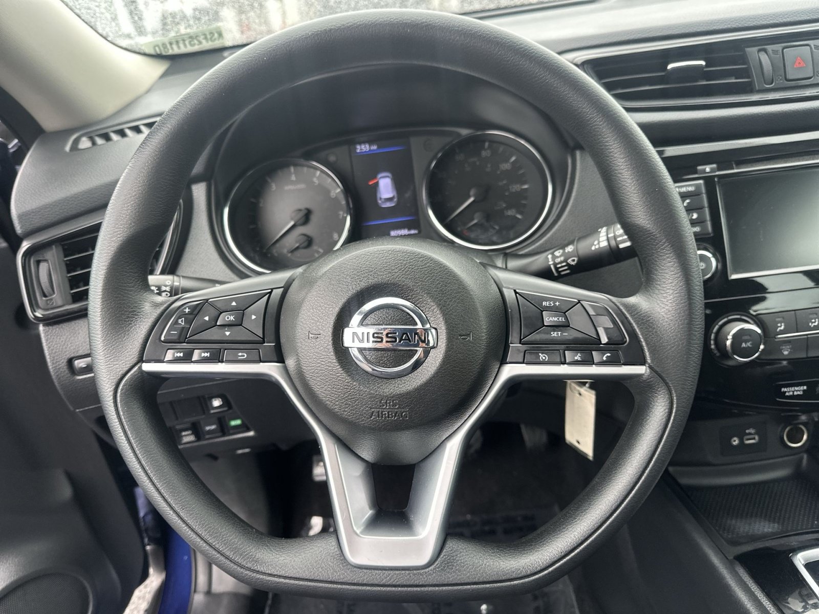 Used 2018 Nissan Rogue S AWD/4WD image 40