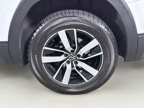 Used 2021 Volkswagen Atlas SE AWD/4WD image 31