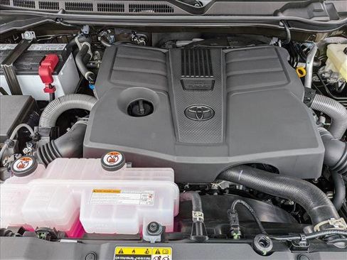 New 2026 Toyota Tundra SR5 AWD/4WD image 16