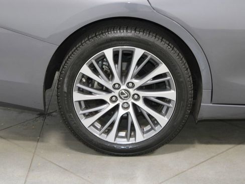 Used 2021 Lexus ES 350 w/ Premium Package image 12