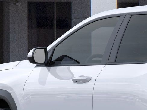 New 2026 Chevrolet Equinox LT FWD image 12