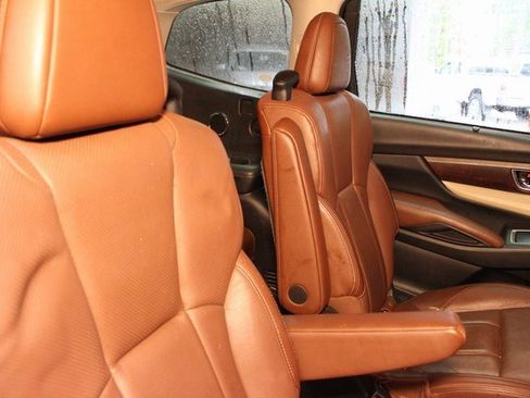 Used 2019 Subaru Ascent Touring image 11