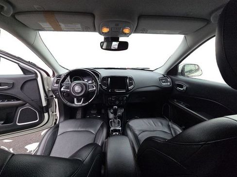 Used 2021 Jeep Compass Limited AWD/4WD image 12