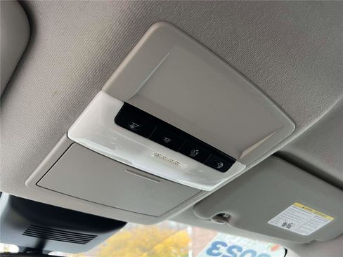 Certified 2023 Nissan Sentra SR w/ Trunk Package image 40