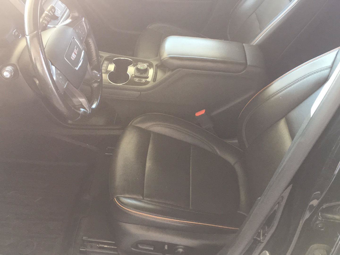 Used 2021 GMC Acadia AT4 w/ LPO, Floor Liner Package AWD/4WD image 24