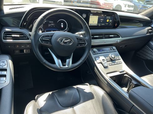 Used 2020 Hyundai Palisade Limited image 22