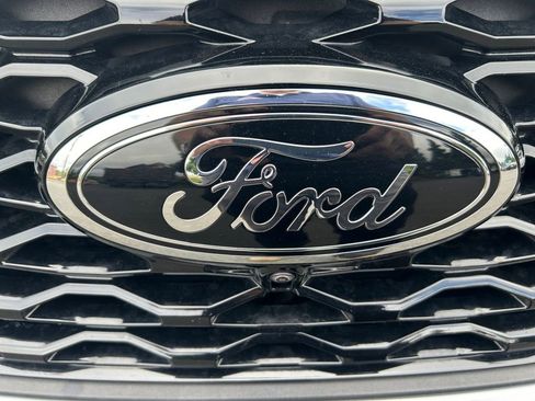 Used 2022 Ford Explorer ST w/ Equipment Group 401A AWD/4WD image 35