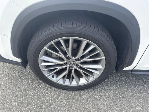 Used 2024 Lexus NX 350h AWD w/ Vision Package image 13