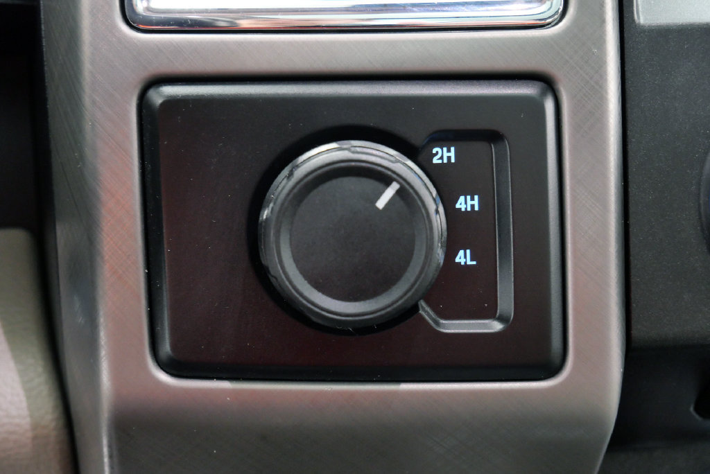 Used 2018 Ford F350 Limited AWD/4WD image 33