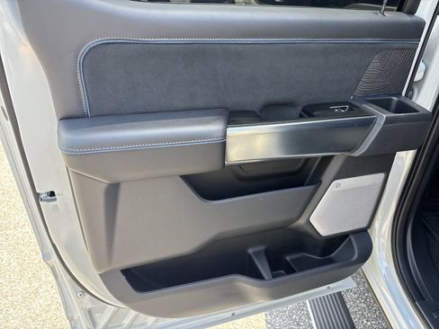 Used 2025 Ford F250 Platinum AWD/4WD image 23