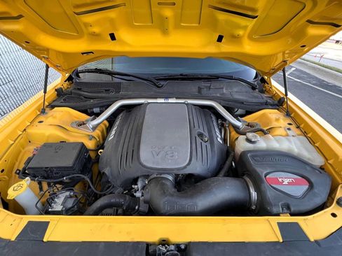 Used 2019 Dodge Challenger R/T image 22