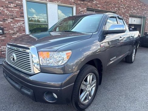 Used 2013 Toyota Tundra Limited w/ Memory Pkg AWD/4WD image 1