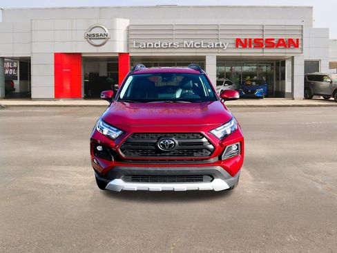 Used 2024 Toyota RAV4 Adventure image 8