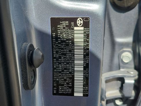 Used 2024 Toyota Corolla LE FWD image 32