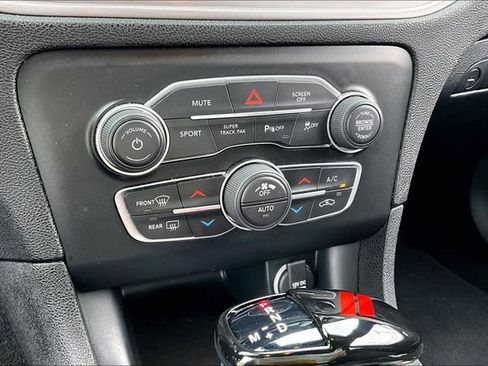 Used 2023 Dodge Charger R/T w/ Blacktop Package RWD image 23