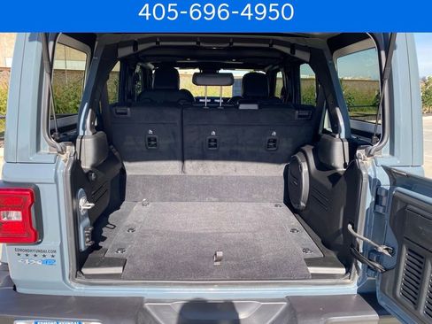 Used 2024 Jeep Wrangler Sahara w/ Technology Group image 16