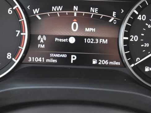 Used 2023 Nissan Rogue SL w/ SL Premium Package image 32