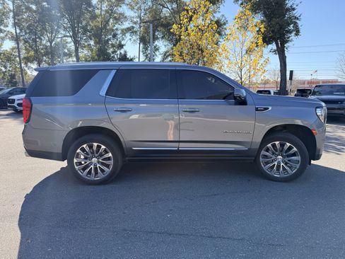 Used 2021 GMC Yukon Denali w/ Denali Ultimate Package image 5