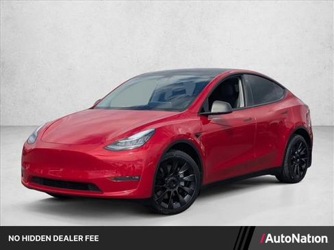 Used 2021 Tesla Model Y Long Range AWD/4WD image 1