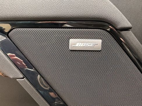 Used 2025 GMC Sierra 1500 AT4 w/ AT4 Premium Package image 27