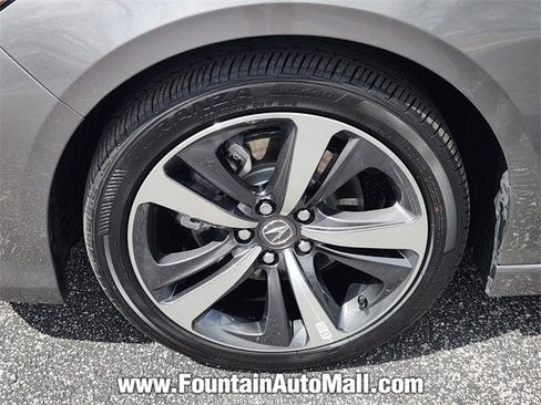 Used 2025 Acura TLX w/ Technology Package image 7