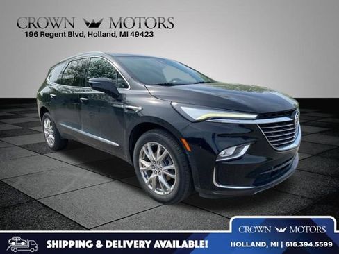 Used 2023 Buick Enclave Essence w/ Experience Buick Package AWD/4WD image 1