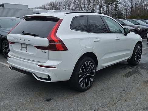 New 2026 Volvo XC60 T8 Ultra w/ Protection Package Premier image 2