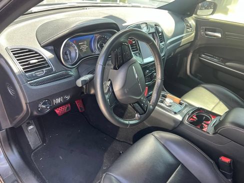 Used 2021 Chrysler 300 S w/ Popular Equipment Group RWD image 11