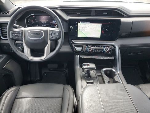 Used 2024 GMC Sierra 1500 Denali w/ Denali Reserve Package AWD/4WD image 26