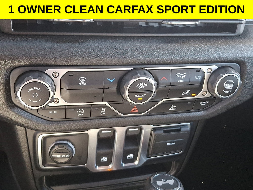 Used 2025 Jeep Wrangler Sport AWD/4WD image 15