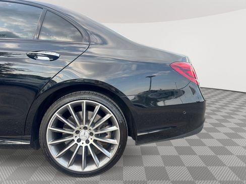 Used 2017 Mercedes-Benz E 43 AMG 4MATIC Sedan image 29