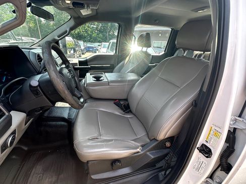 Used 2021 Ford F250 XL w/ Power Equipment Group image 22