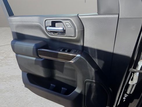 Used 2021 Chevrolet Silverado 1500 LT w/ Safety Package II image 17