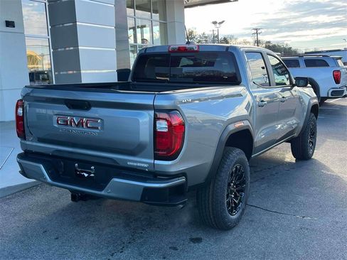 New 2026 GMC Canyon Elevation w/ Convenience Package image 3