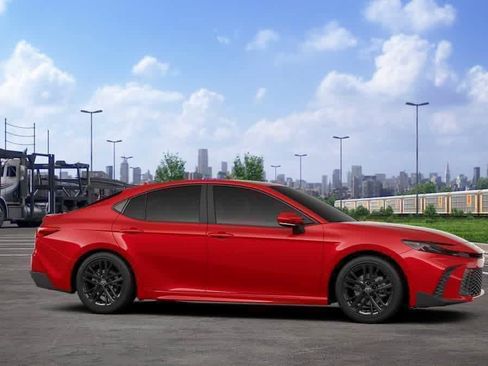 New 2026 Toyota Camry SE AWD/4WD image 13
