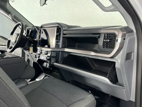 Used 2025 Ford F150 XLT w/ Equipment Group 301A Standard image 40